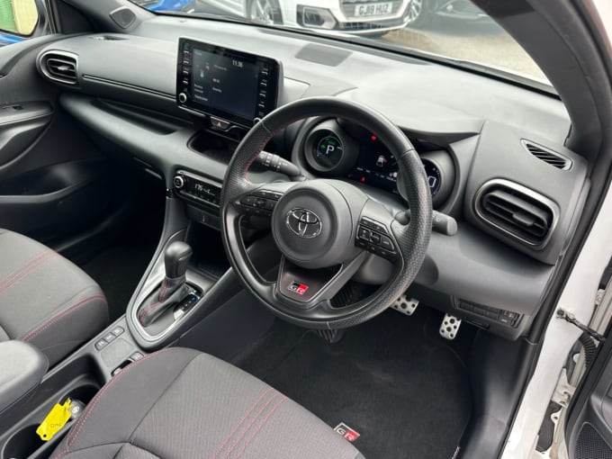 2025 Toyota Yaris