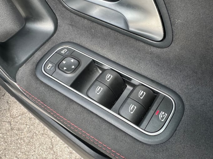 2025 Mercedes-benz A-class