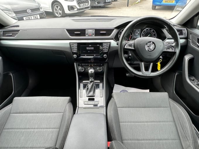 2025 Skoda Superb