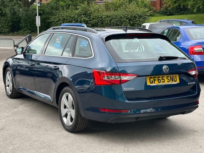 2025 Skoda Superb