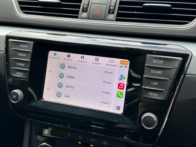 2025 Skoda Superb
