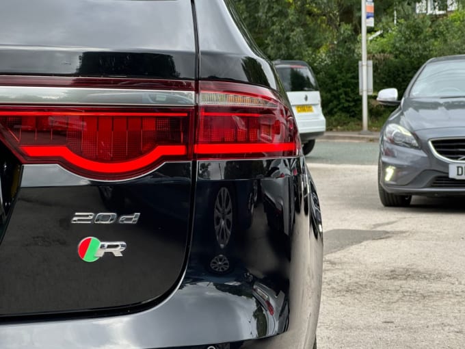 2025 Jaguar Xf