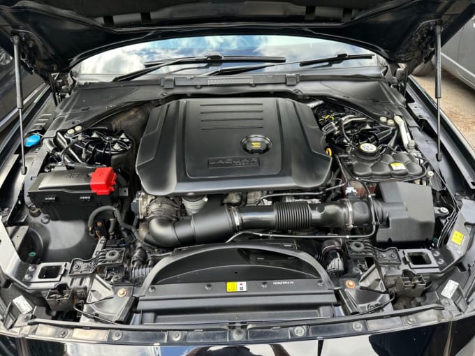 2025 Jaguar Xf