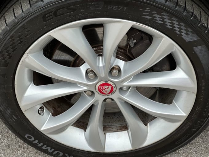 2025 Jaguar Xf