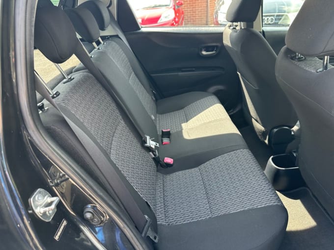 2025 Toyota Yaris