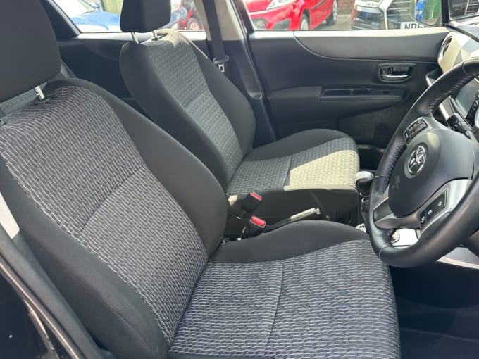2025 Toyota Yaris