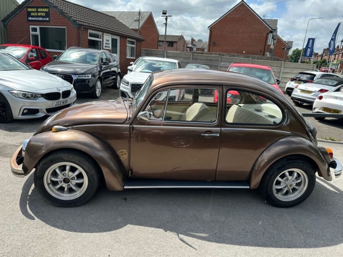 2025 Volkswagen Beetle