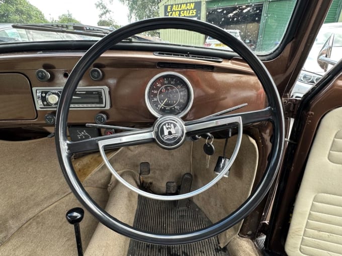 2025 Volkswagen Beetle