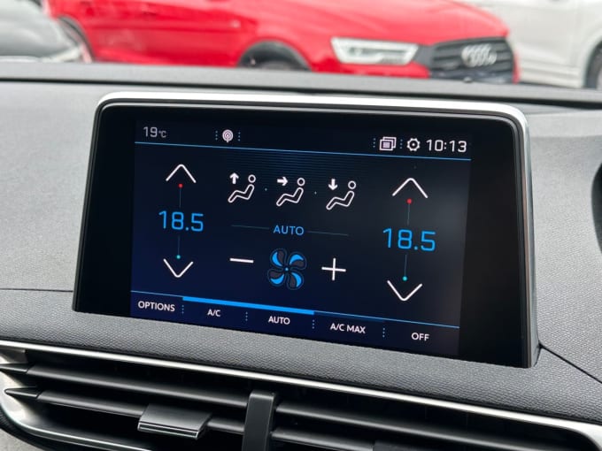 2025 Peugeot 3008