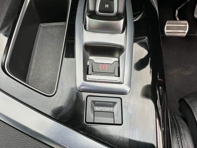 2025 Peugeot 3008