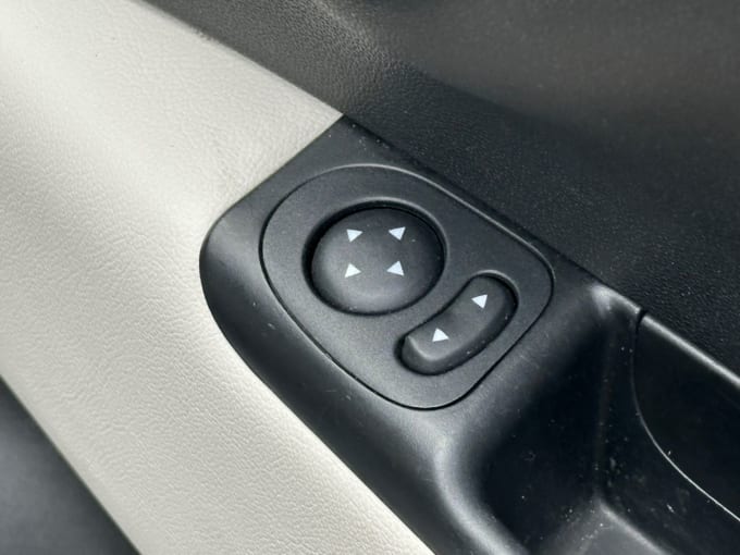 2025 Fiat 500