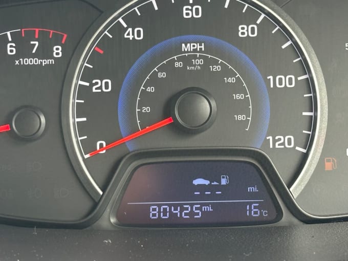 2025 Hyundai I10