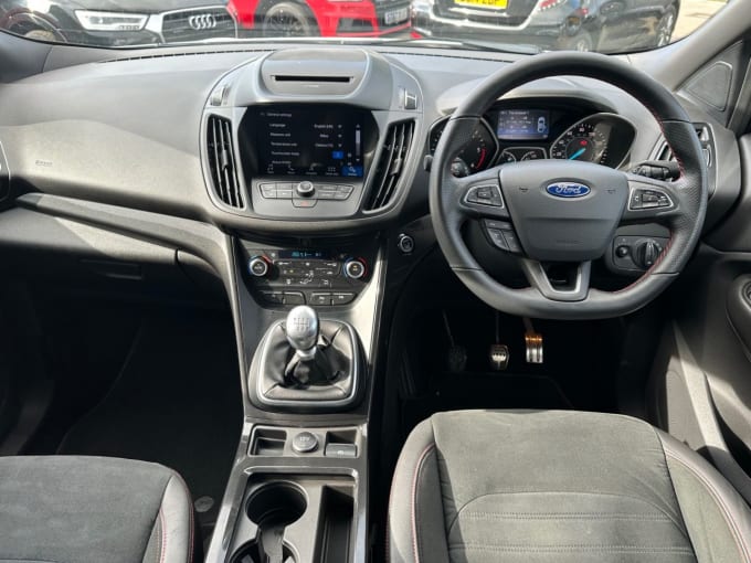 2025 Ford Kuga