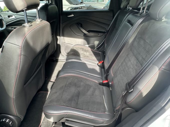 2025 Ford Kuga