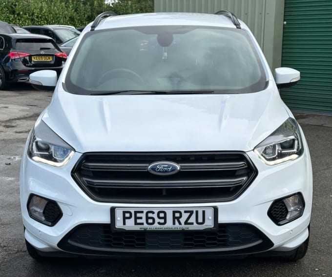 2025 Ford Kuga