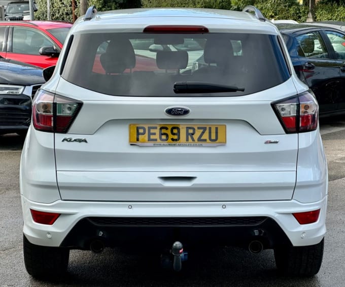 2025 Ford Kuga