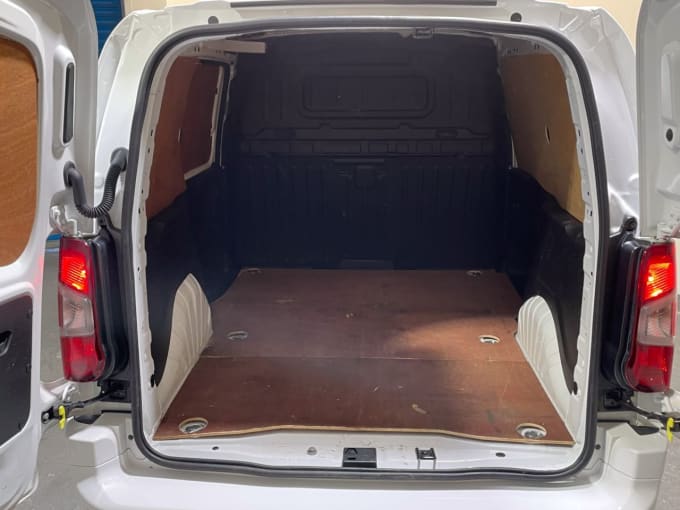 2020 Vauxhall Combo