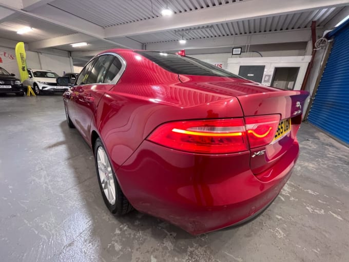 2016 Jaguar Xe