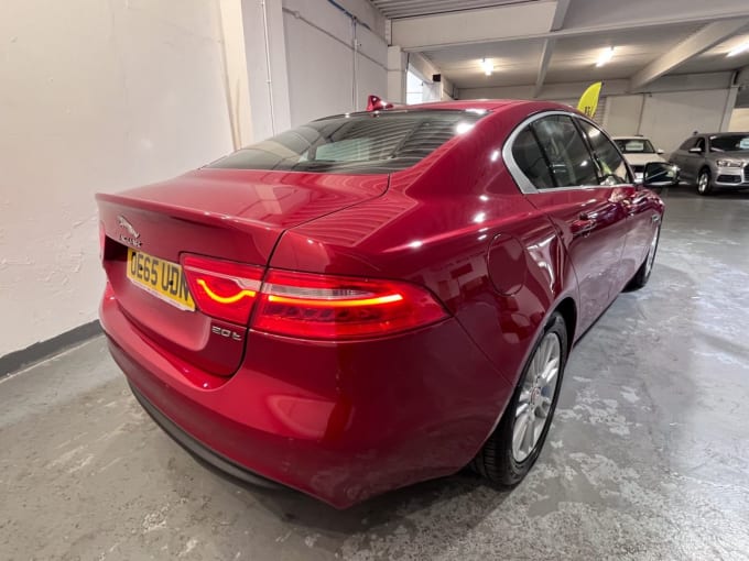 2016 Jaguar Xe