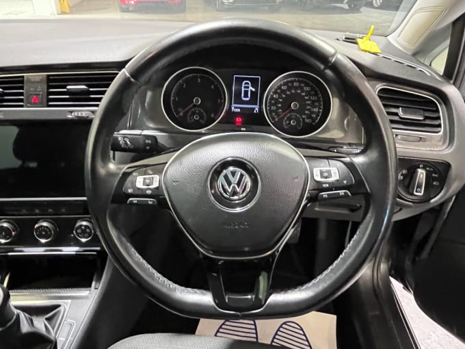 2024 Volkswagen Golf