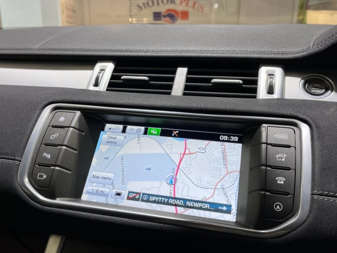 2025 Land Rover Range Rover Evoque