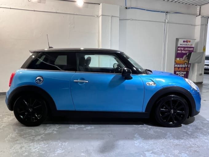 2024 Mini Hatch Cooper