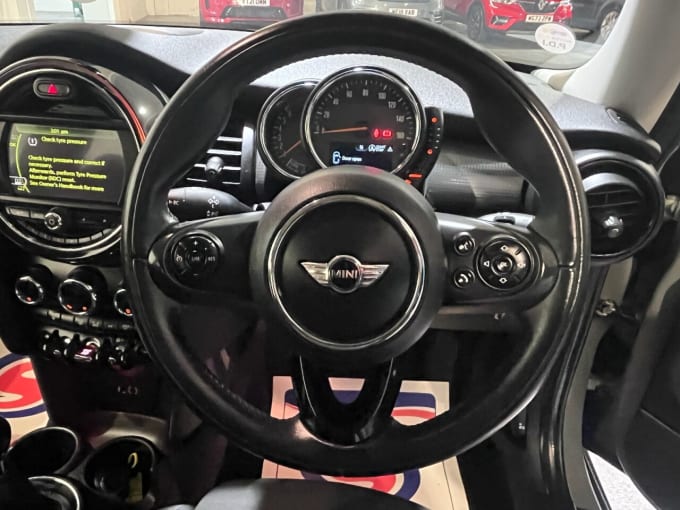 2025 Mini Hatch Cooper