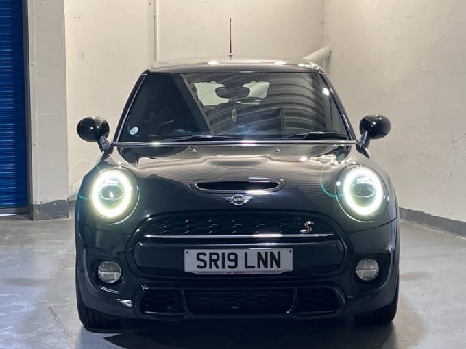 2024 Mini Hatch