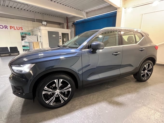 2024 Volvo Xc40