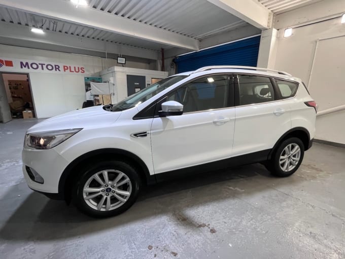 2025 Ford Kuga