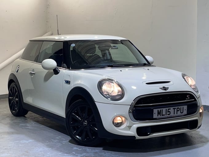 2025 Mini Hatch