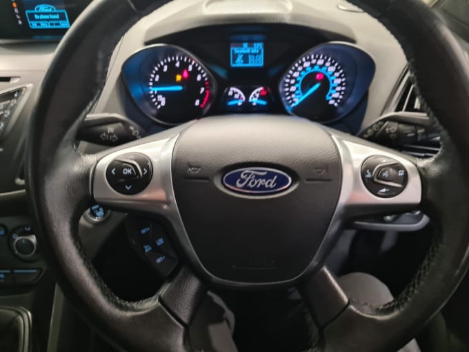 2025 Ford Kuga