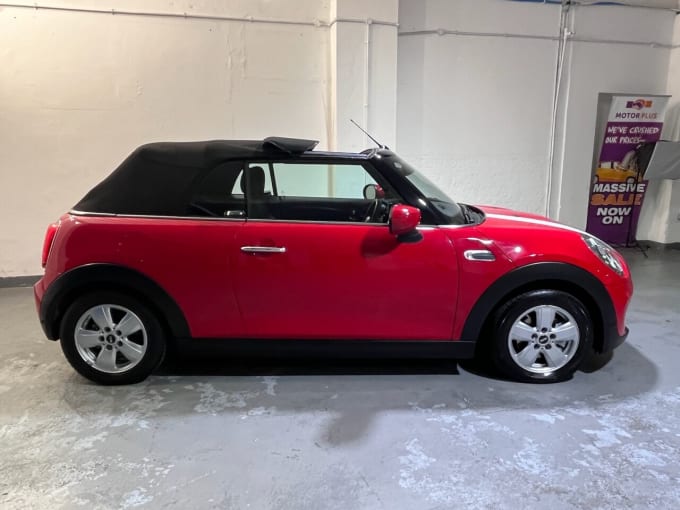 2025 Mini Convertible