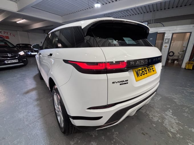 2025 Land Rover Range Rover Evoque