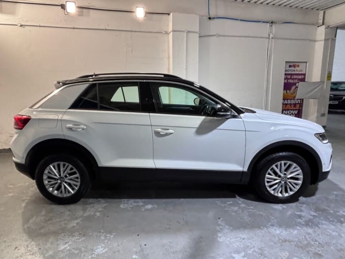 2025 Volkswagen T-roc