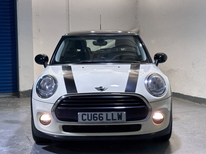 2025 Mini Hatch