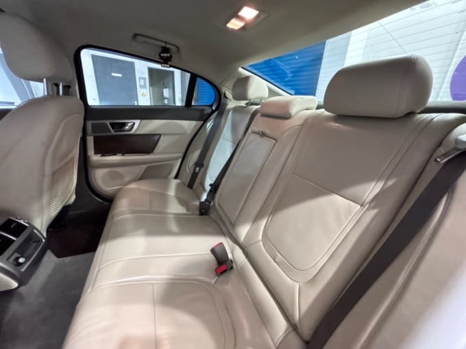 2025 Jaguar Xf