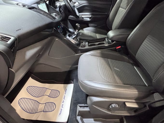 2025 Ford Kuga