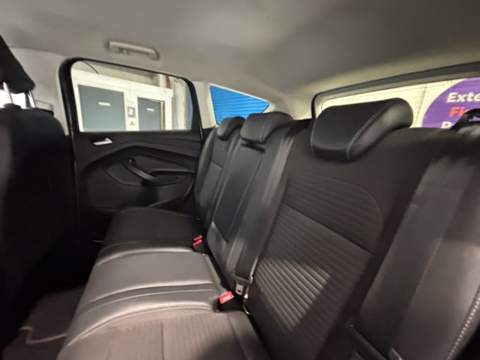 2025 Ford Kuga