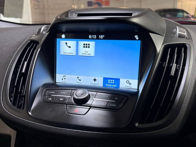 2025 Ford Kuga