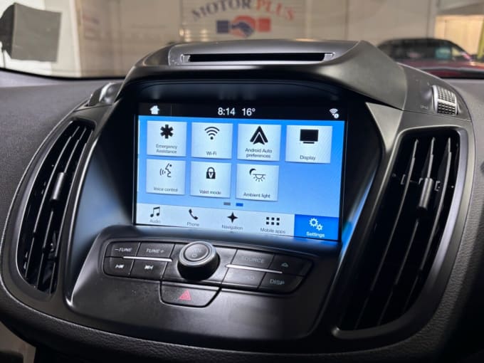 2025 Ford Kuga