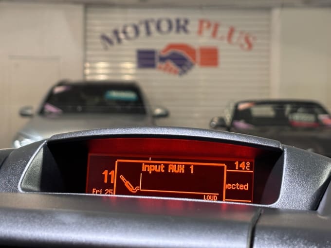 2025 Peugeot Partner