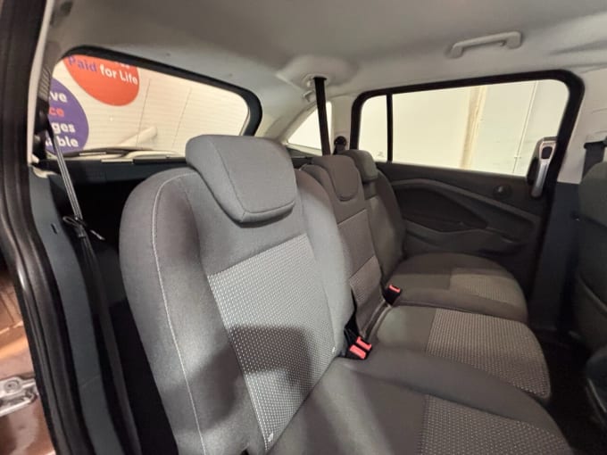 2025 Ford Grand C-max