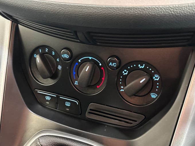 2025 Ford Grand C-max
