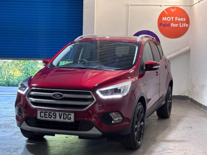 2025 Ford Kuga