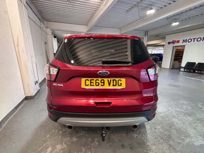 2025 Ford Kuga