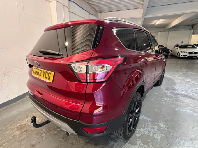 2025 Ford Kuga