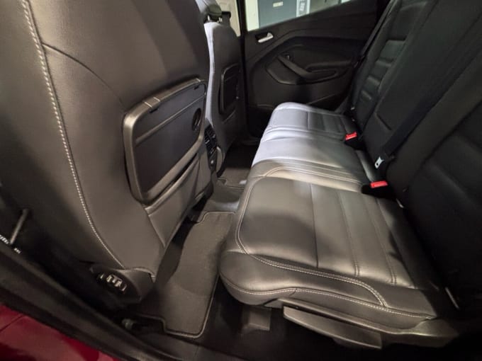 2025 Ford Kuga