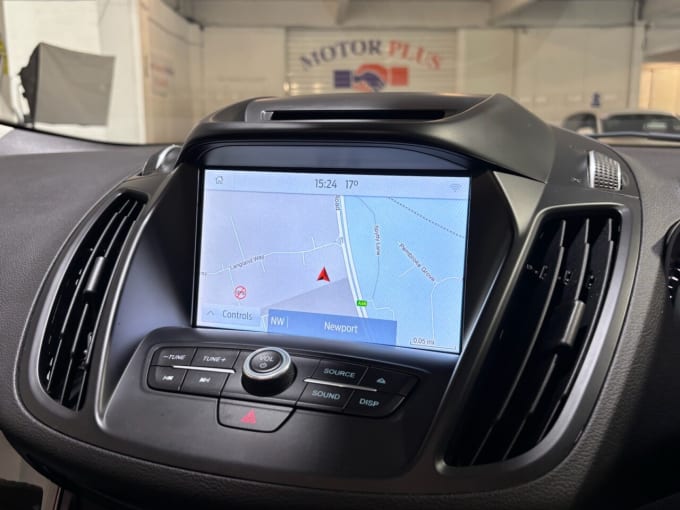 2025 Ford Kuga
