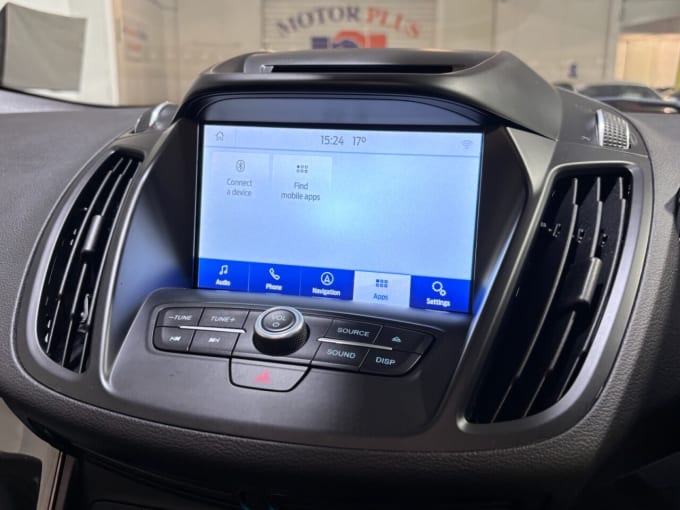 2025 Ford Kuga